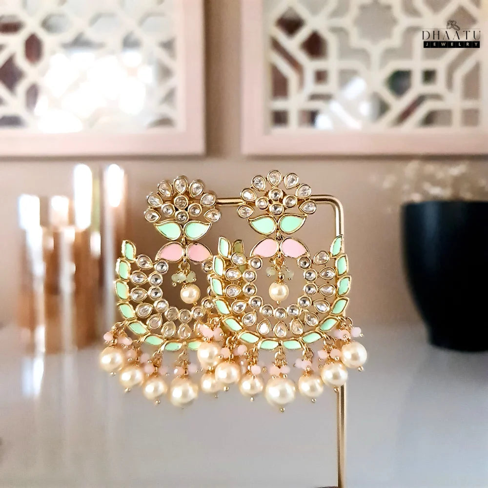 Kundan Pearl & Meenakari Chaandbalis