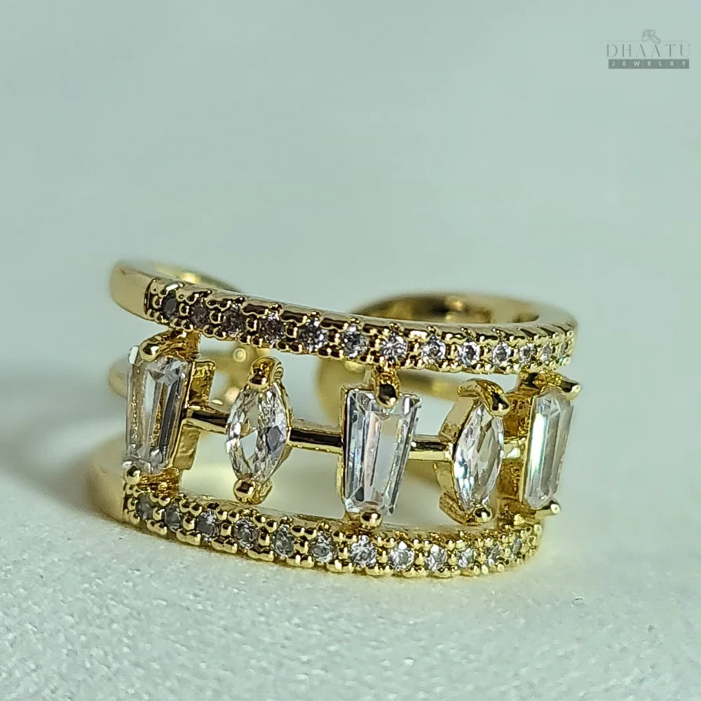 Dhaatu Unique Bar & Round Crystal Fashion Ring