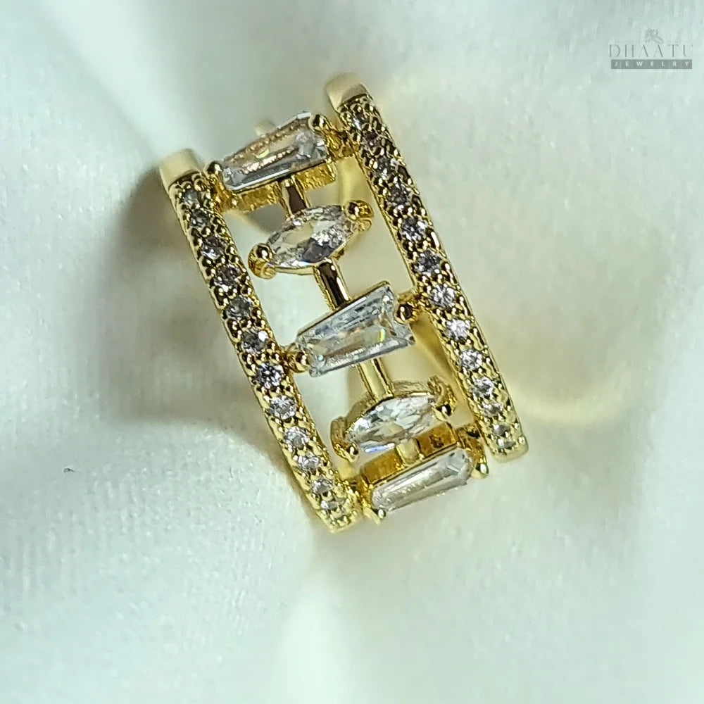 Dhaatu Unique Bar & Round Crystal Fashion Ring