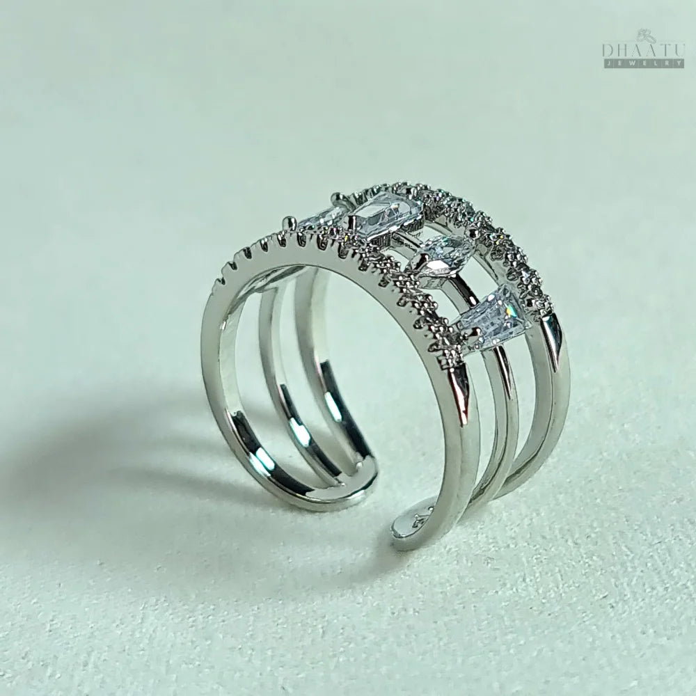 Dhaatu Unique Bar & Round Crystal Fashion Ring