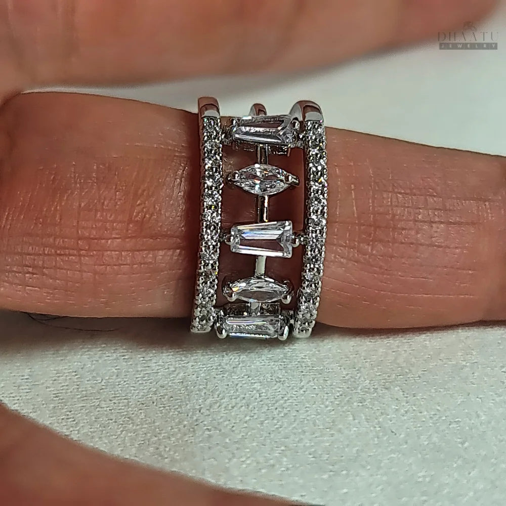 Dhaatu Unique Bar & Round Crystal Fashion Ring