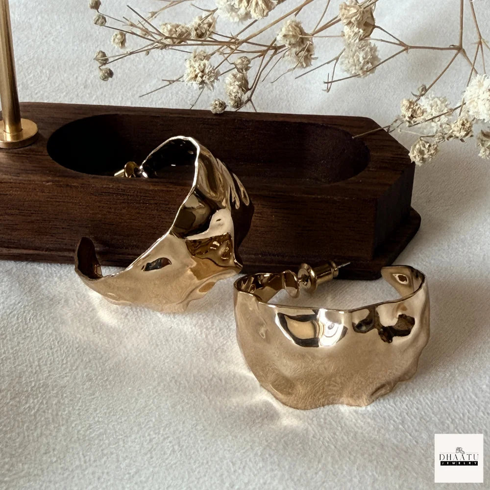 Metallic Hammered Texture C-Hoop Earrings | Modern Gold/Silver Chunky Statement Jewelry