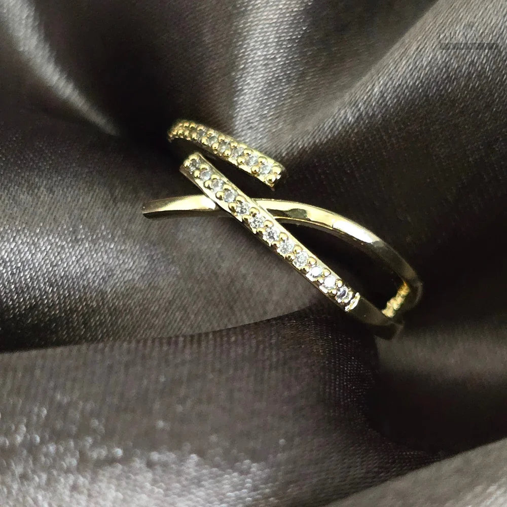 Dhaatu Crisscross Crystal Open Ring