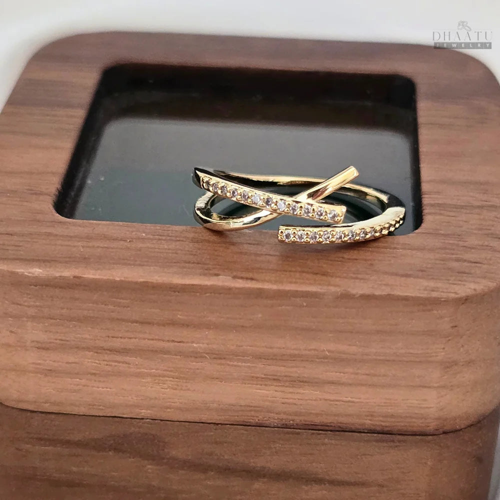 Dhaatu Crisscross Crystal Open Ring