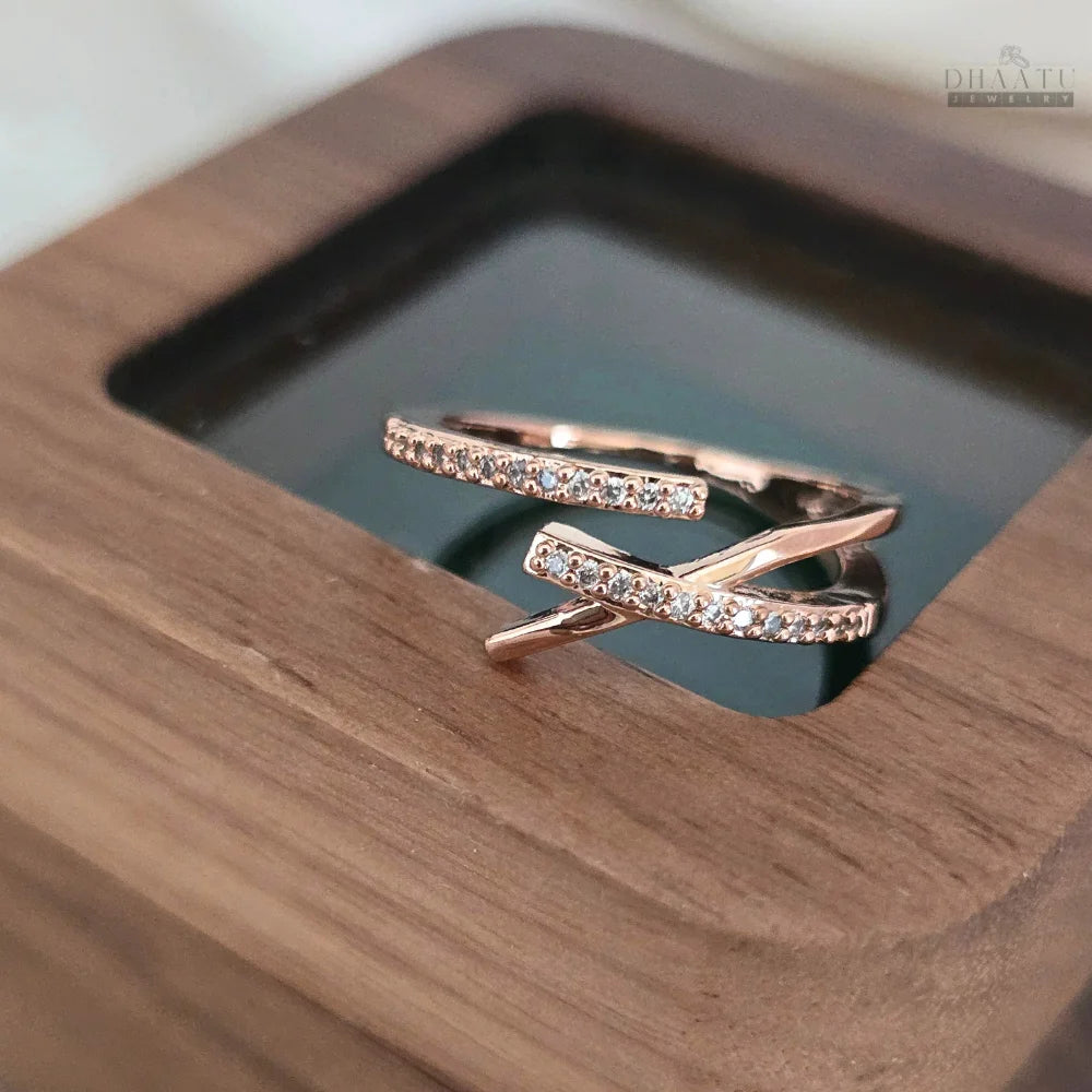 Dhaatu Crisscross Crystal Open Ring
