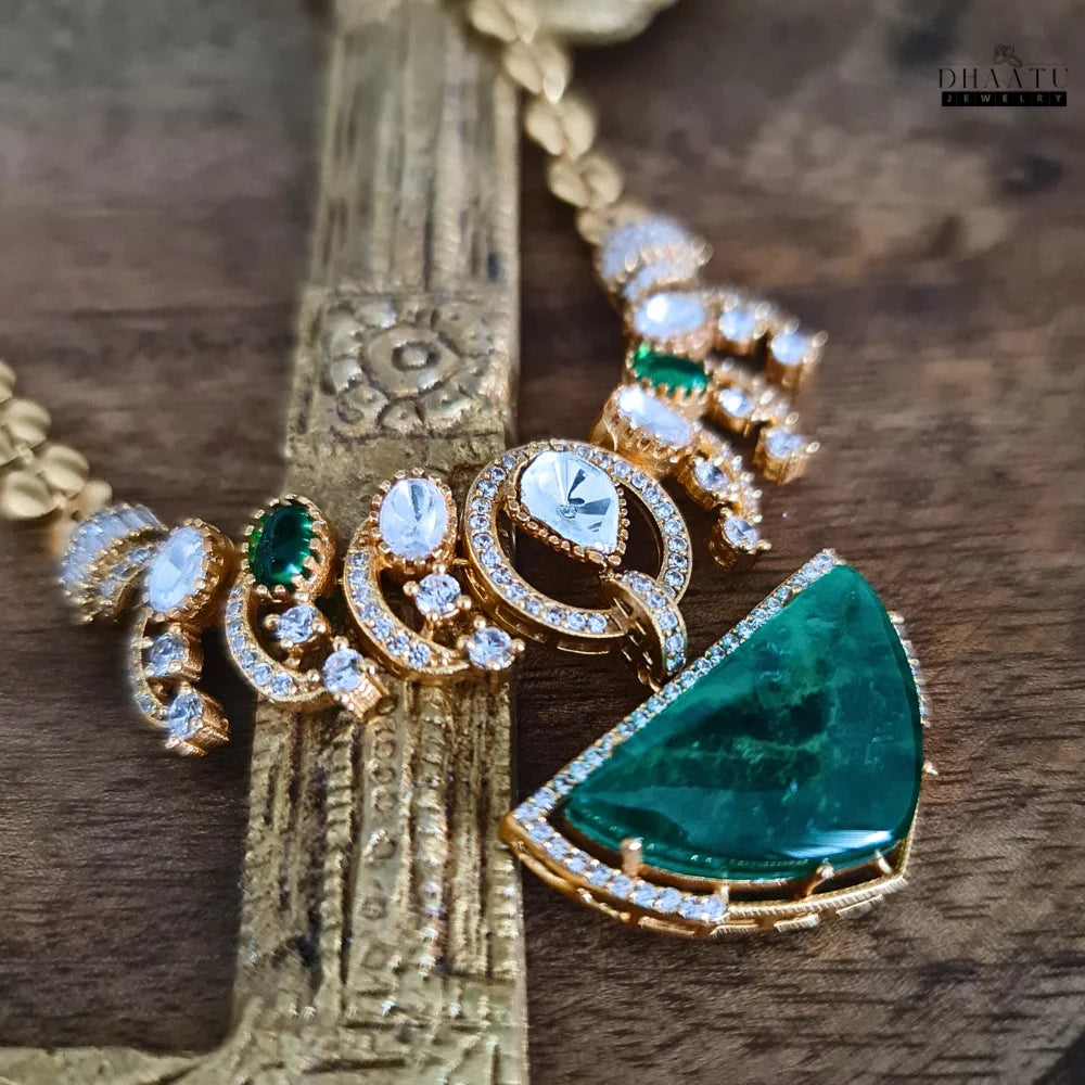 Elegant Gold-Tone Statement Jewelry Set with Accents