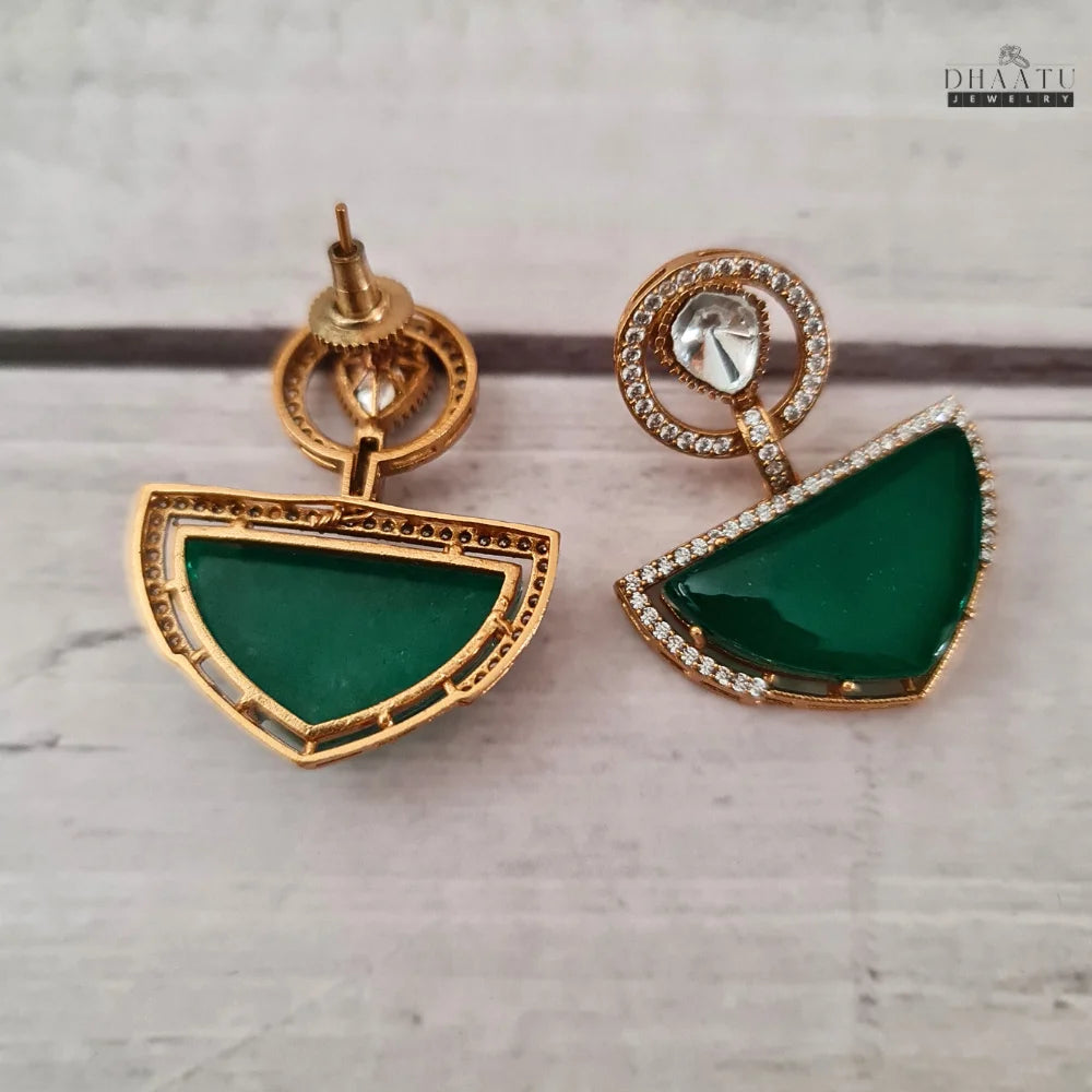 Elegant Gold-Tone Statement Jewelry Set with Accents