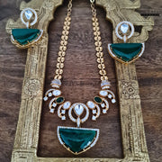 Elegant Gold-Tone Statement Jewelry Set with Accents