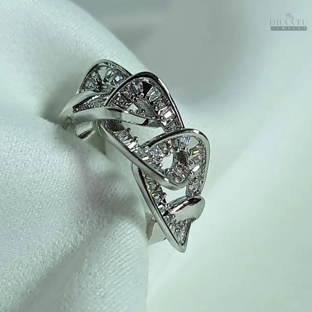 Dhaatu Interlocking Crystal Fashion Ring