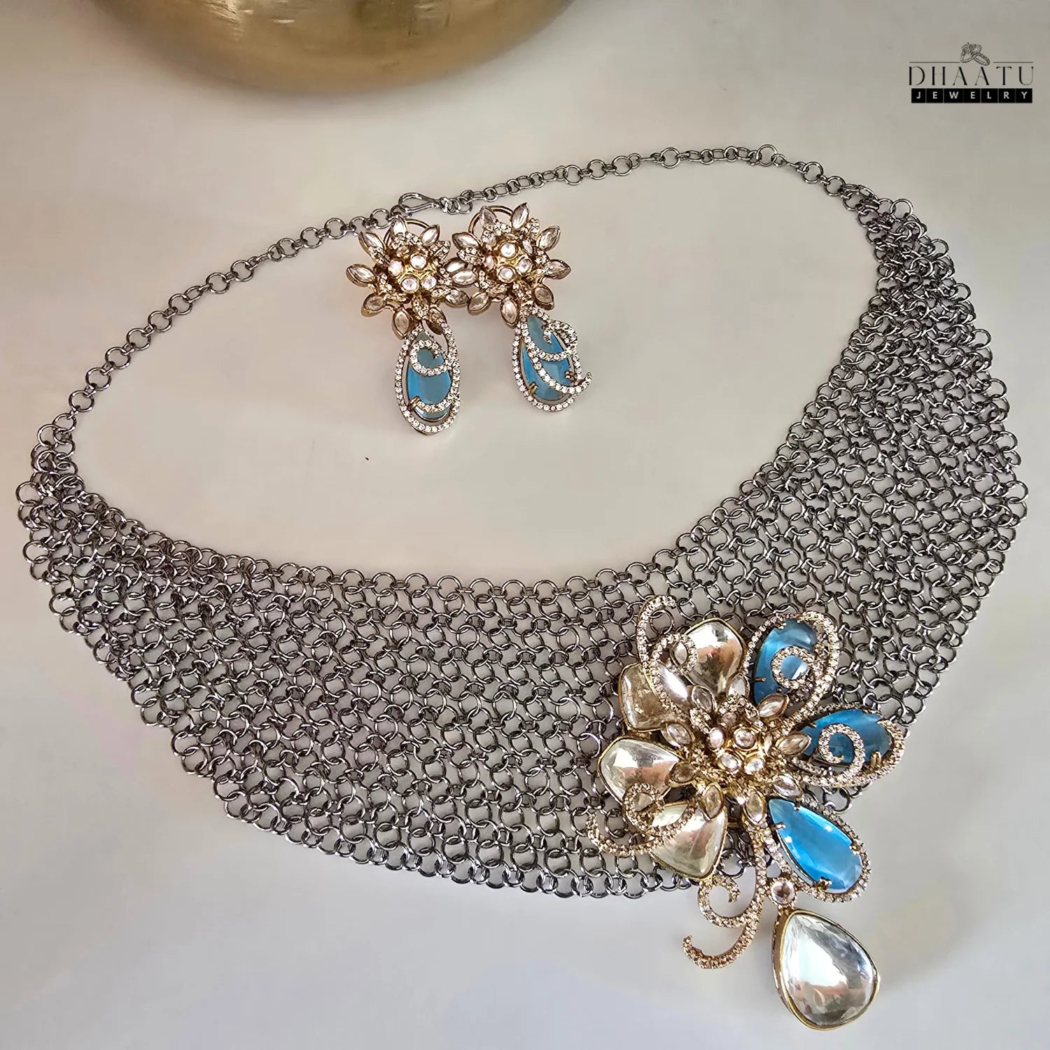 Regal Kundan & Doublet Stone Choker Necklace Set - Dhaatu Jewelry