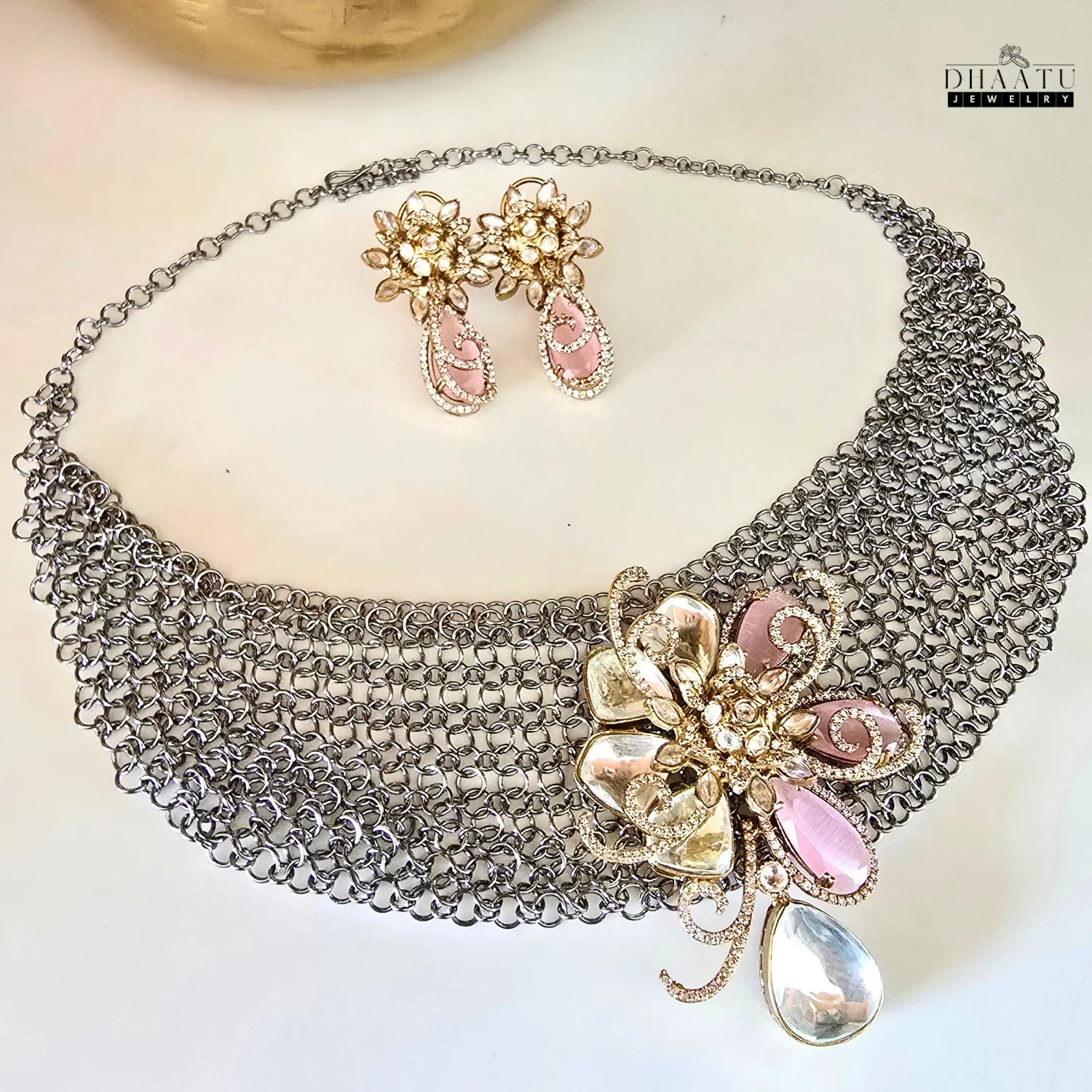 Regal Kundan & Doublet Stone Choker Necklace Set - Dhaatu Jewelry