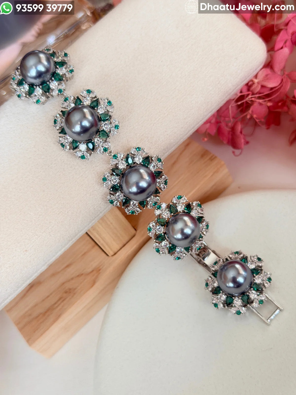 Grey Shell Pearl and Emerald Green Zirconia Floral Link Bracelet – 18cm to 21cm Adjustable, Silver-Tone Finish