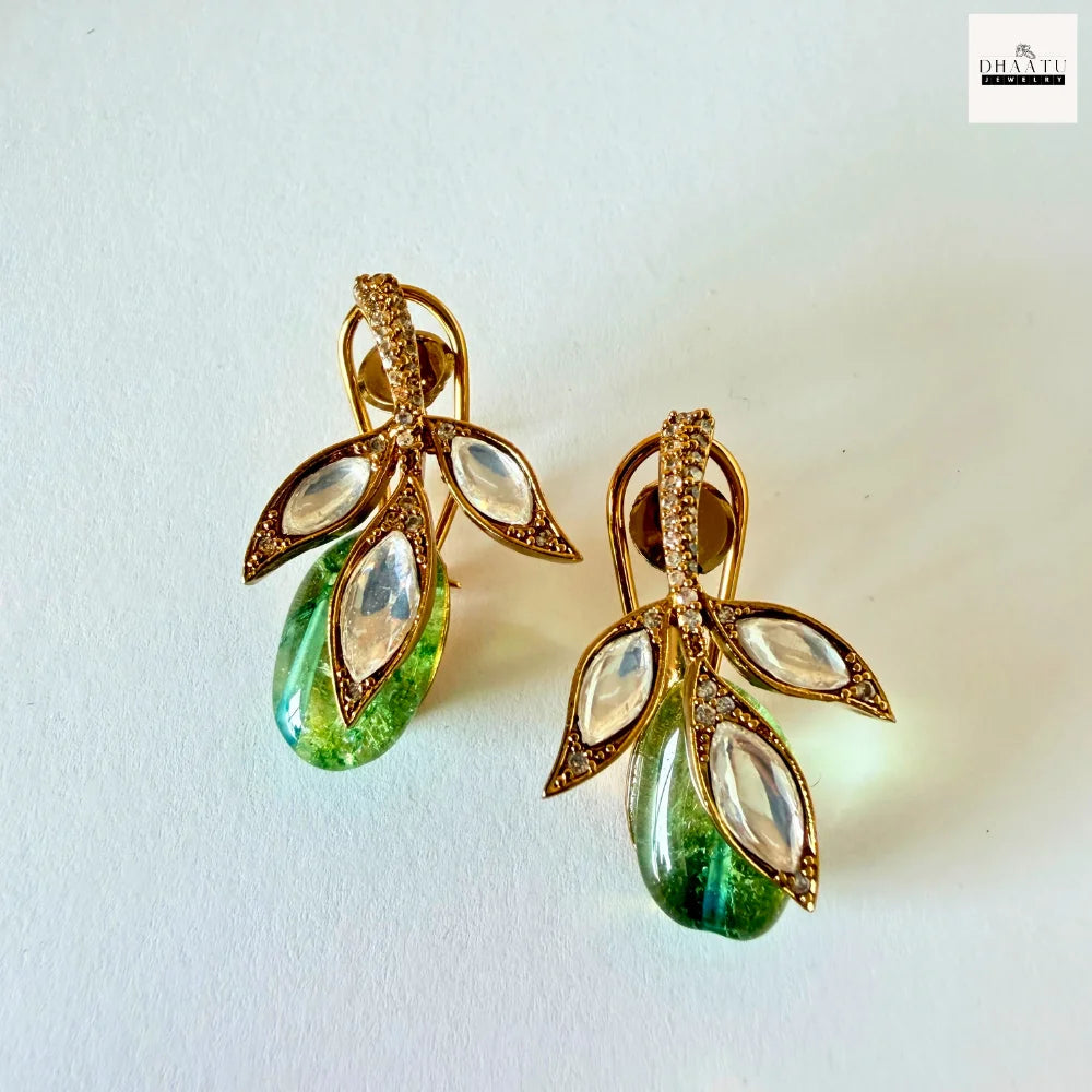 Handcrafted Kundan Leaf Motif Hasli Torque Necklace & Earring Set – 6 Colors