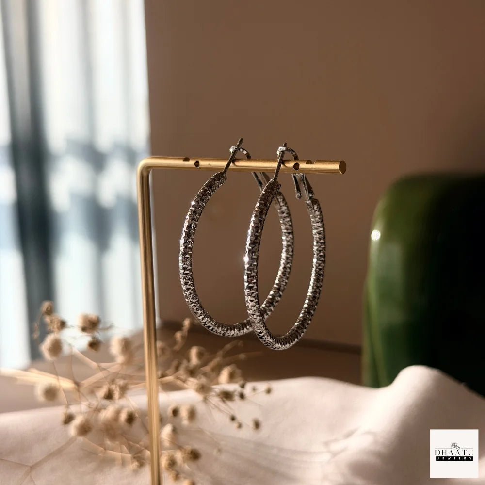 Textured Diamond-Cut Hoop Earrings | Anti-Tarnish & Hypoallergenic Gold/Silver Plated Finish