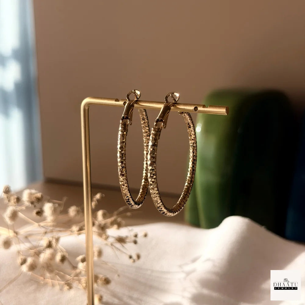 Textured Diamond-Cut Hoop Earrings | Anti-Tarnish & Hypoallergenic Gold/Silver Plated Finish