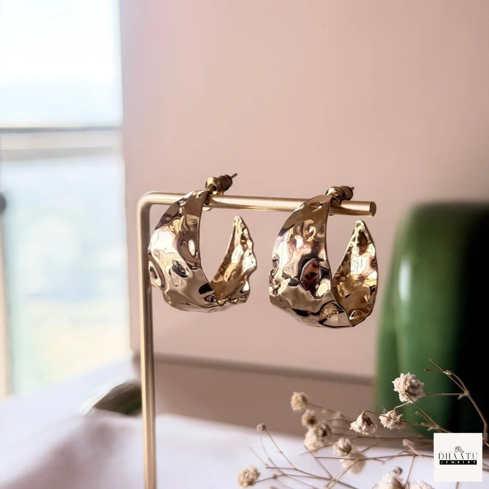 Metallic Hammered Texture C-Hoop Earrings | Modern Gold/Silver Chunky Statement Jewelry