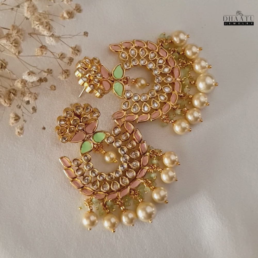 Load video: Kundan Pearl &amp; Meenakari Chaandbalis