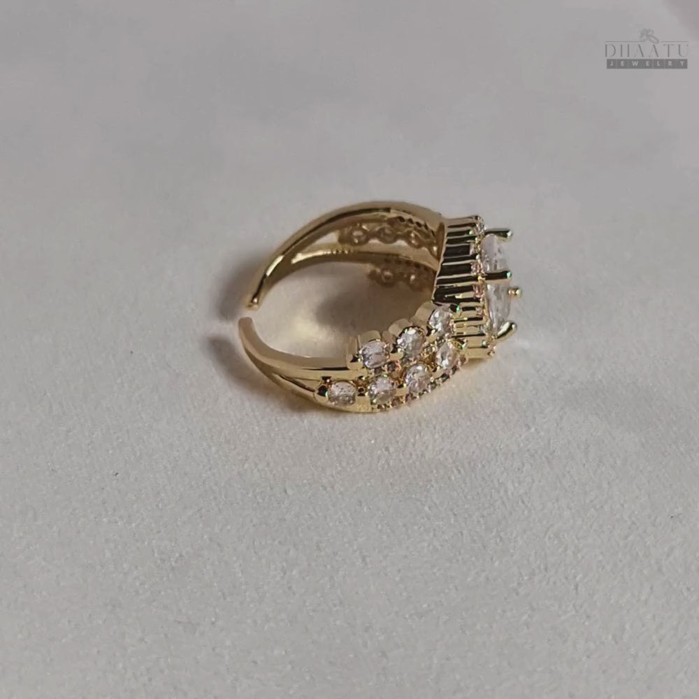 Load video: Dhaatu Oval Halo Crystal Statement Ring