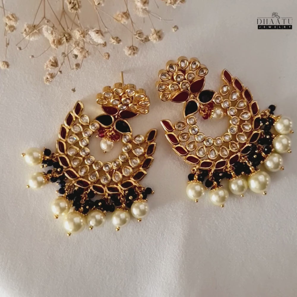 Load video: Kundan Pearl &amp; Meenakari Chaandbalis