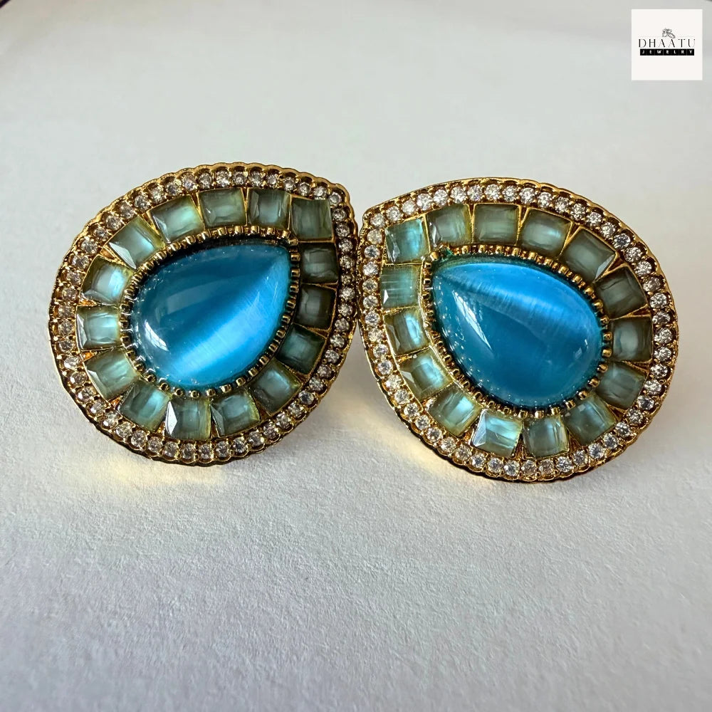 Pear-Cut Gemstone Fusion Jewelry Set – Gold-Plated Teardrop Necklace & Studs with Baguette Halo